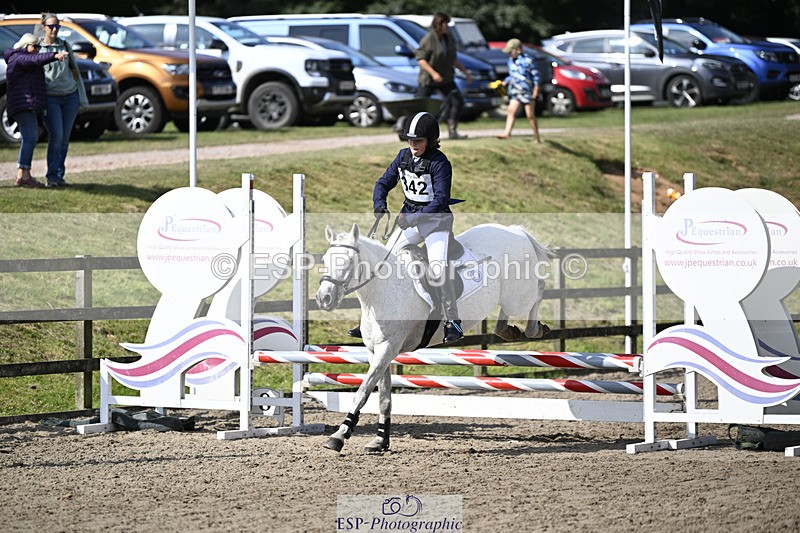 240823X-104008-15331 - 60cm R2 9.30 to 11.00