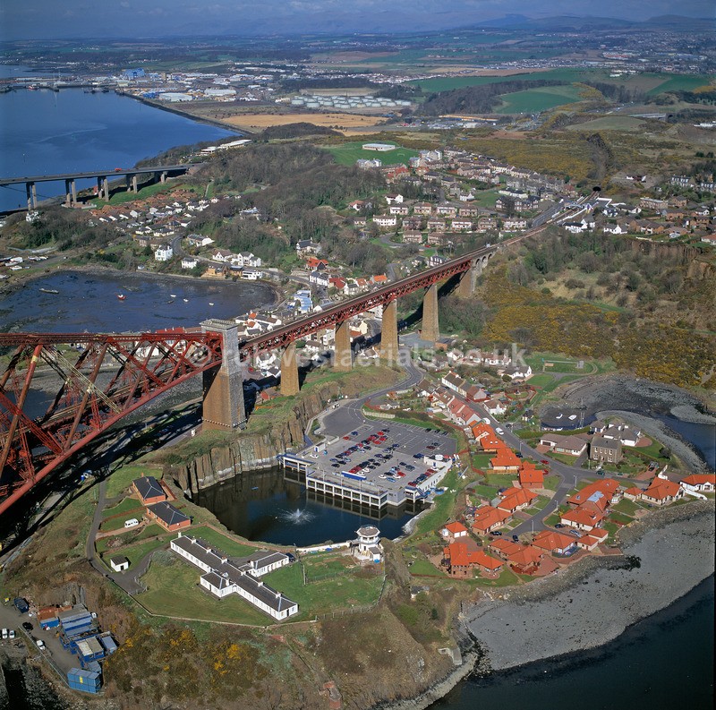A00301A Deep Sea World at North Queensferry Fife in 2002 - Settlements, infrastructure and attractions