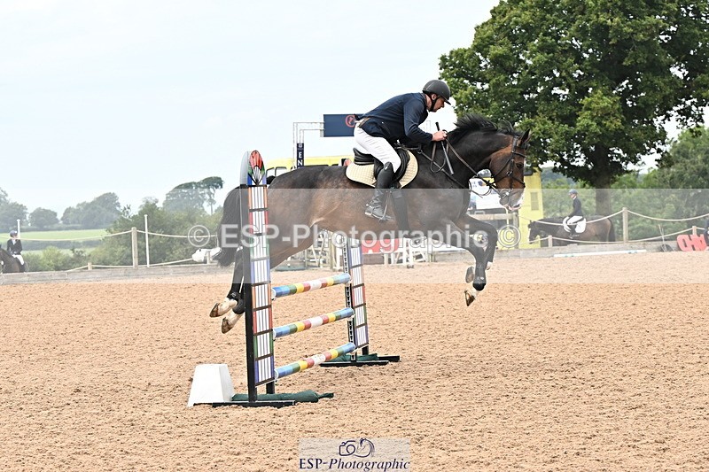 240828A-125148-00488 - Cls 3 Snr 1.05m Open