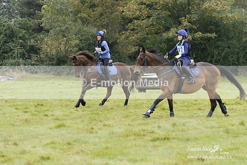  WWHT 171021 2034 - Novice Pairs (0.80m)  17/10/21