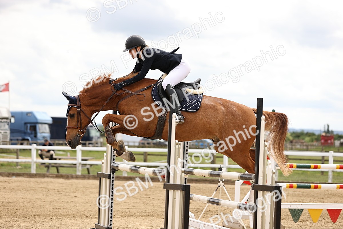 SBM_003259 - Class 11 - Senior Newcomers - 1.10m