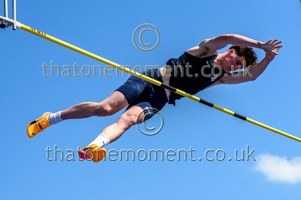 West25Sat-919460 - Field Male