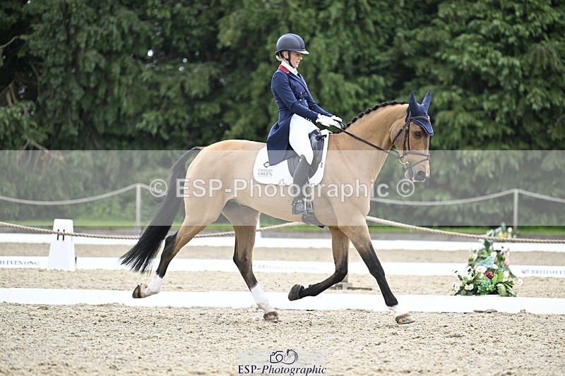 000101-200940-04093 - 418-REHY_DJ-Yasmin_Ingham