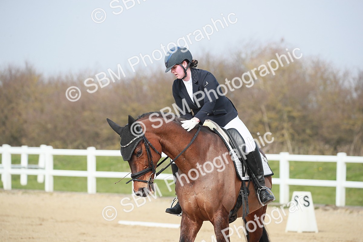 SBM_007303 - Class 16 - Novice 6