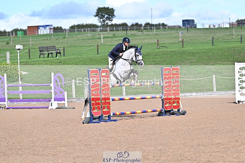 260923B-152116-00970 - Cls 06 Snr Fox & 1.20m Open