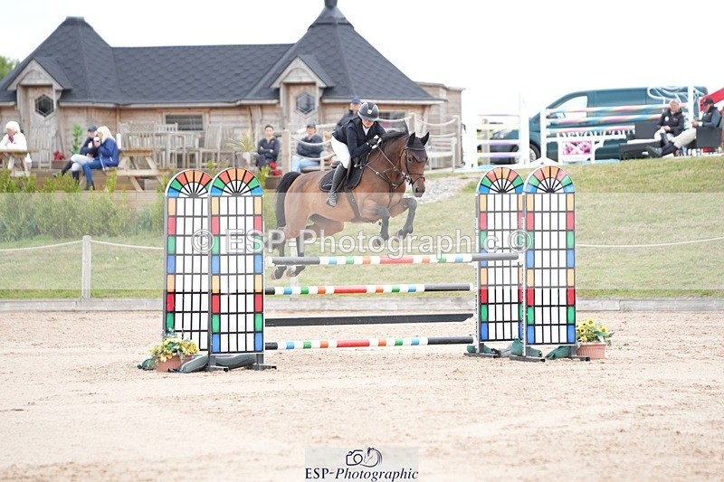 250801-110318-04842 - Cls 14 Snr Fox 1st Rnd