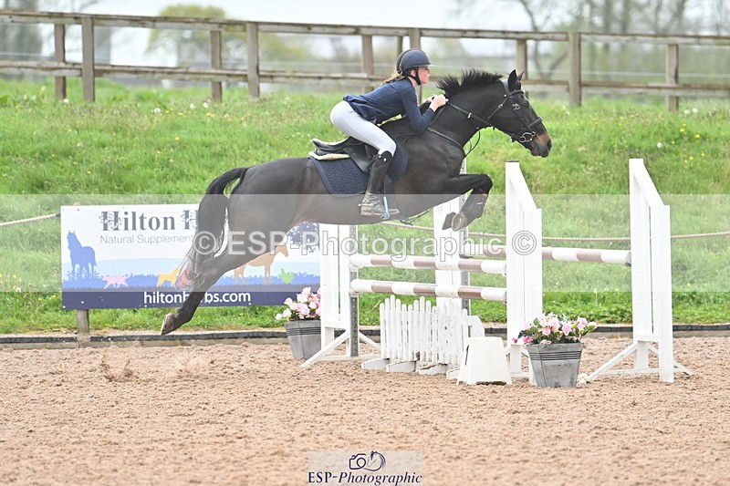240505A-121912-05023 - Cls 4 Blue Chip Pony Newcomers & 1m Open