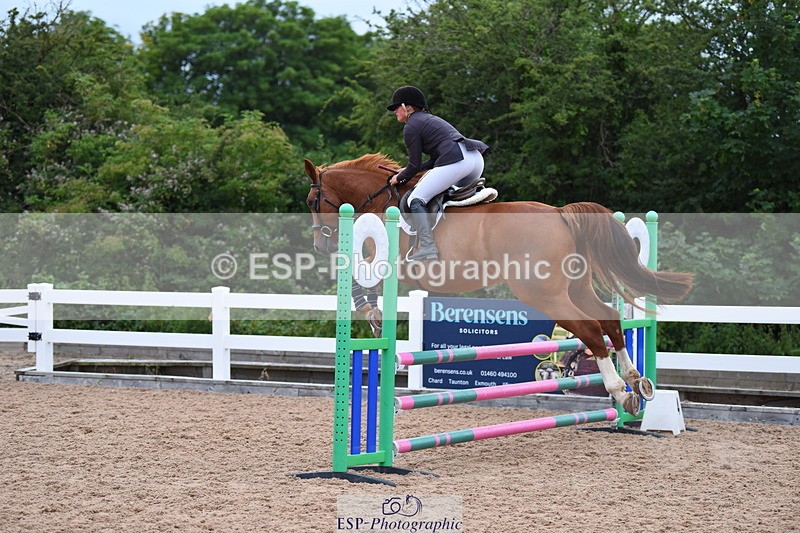 230718A-192644-00682 - 90cm