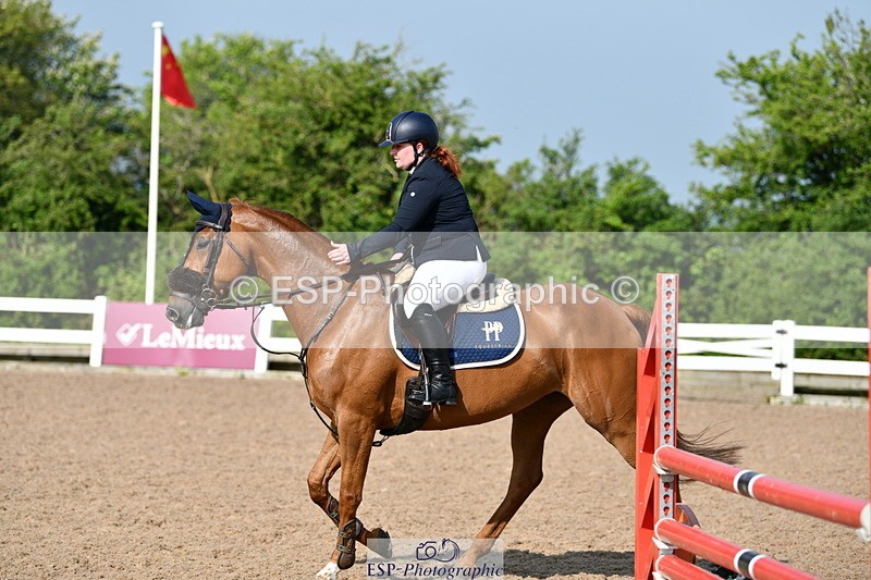 240511A-091716-11227 - Cls 28 95cm National Am Quali