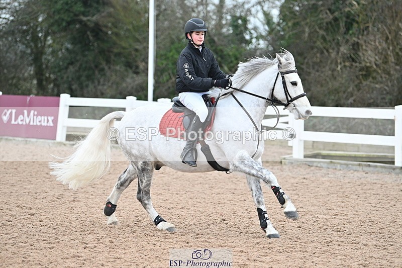 240128A-112140-00507 - Cls 3 Pony Discovery and 90cm Open