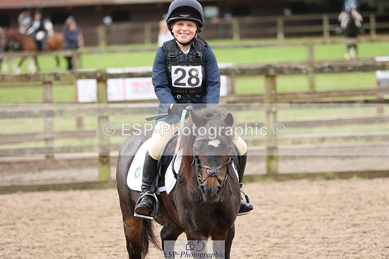 240822X-092240-00484 - 40cm R1 8.30 to 9.30