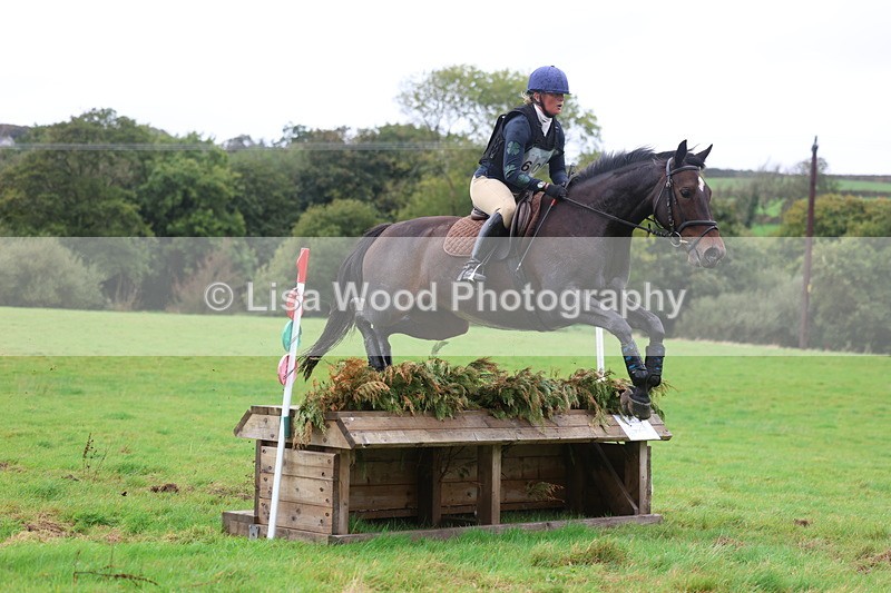 3E7A2125 - Class 6: 90cm +: Box