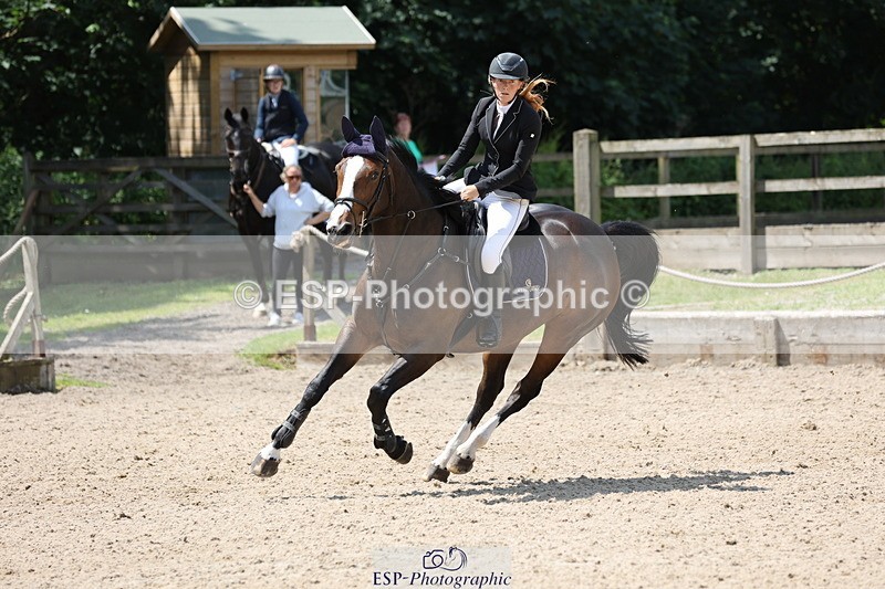 250614A-122255-06390 - Cls 28 95cm Amateur Quali