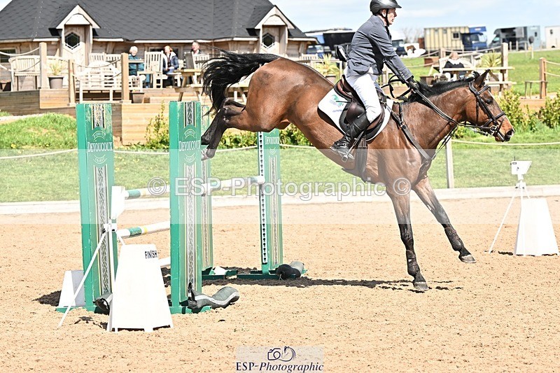 250416-131748-01004 - Cls 4 Newcomers and 1.10m