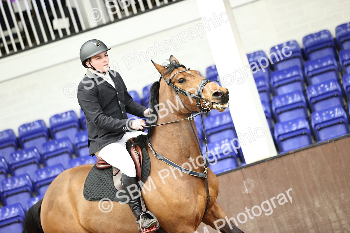 SBM_006291 - Class 16 - Senior Newcomers - 1.10m Open