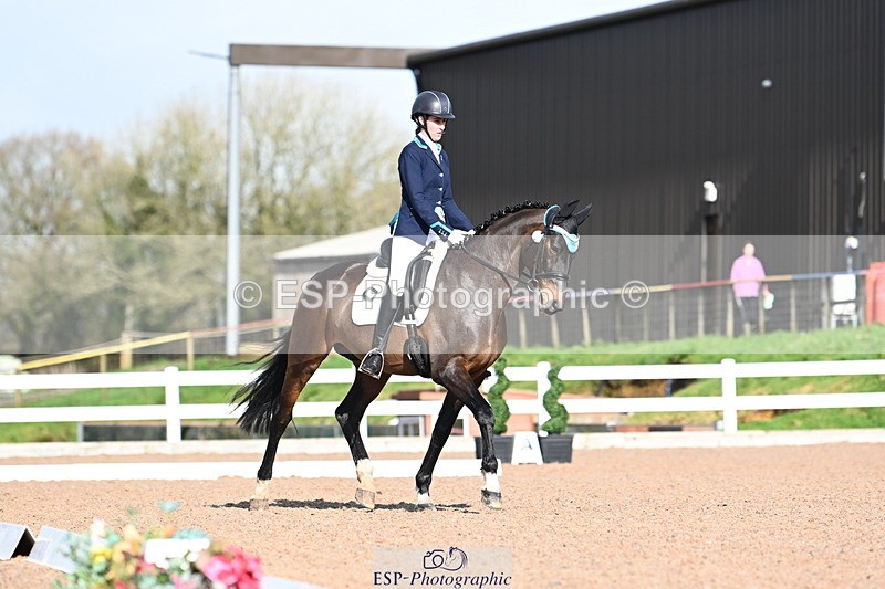 240218A-124328-07297 - 232-Alys.Matravers-VORVASHILL.VERTIGO