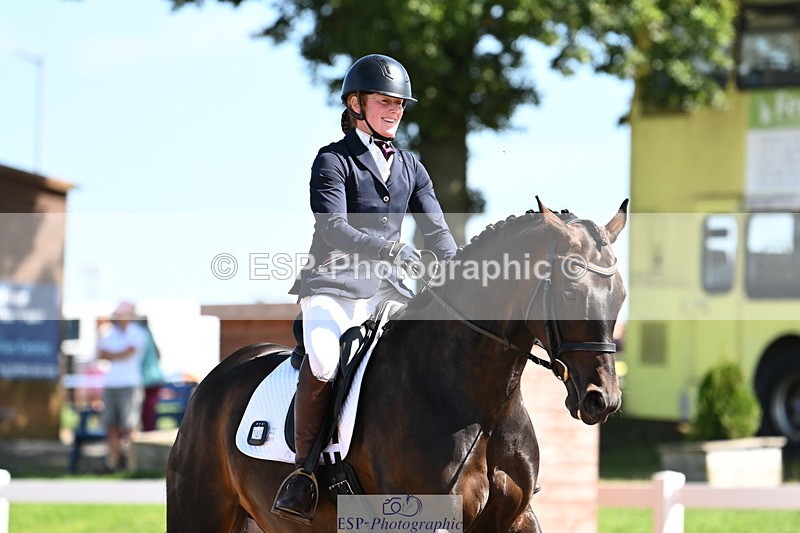 240816A-114327-04096 - 249-Georgina.Young-Minuet1v