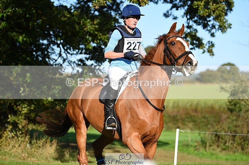 231022-103908-25501 - 227-DHI.GERARD.NITA-Danielle.Watt-XC