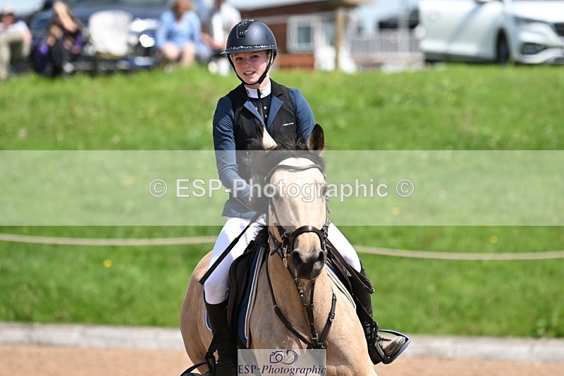 240629A-113750-04872 - Cls 9B 1.20m Open