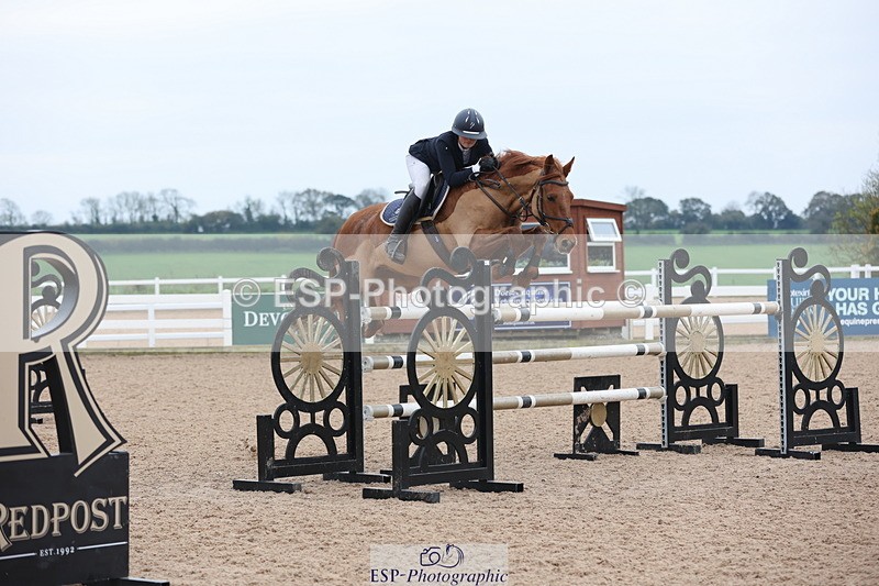 241101A-140255-02352 - FRI Cls 6 Foxhunter and 1.20m Open