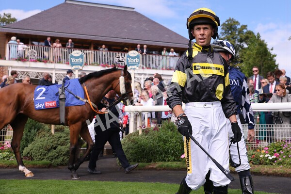 yr17082022r1-010 - Race 1 1.50pm Sky Bet & Symphony Group Stakes