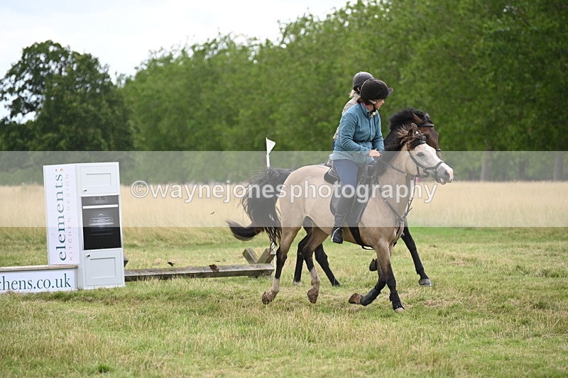 WJ6_4768 - Time at Jump 13:04 to 13:34