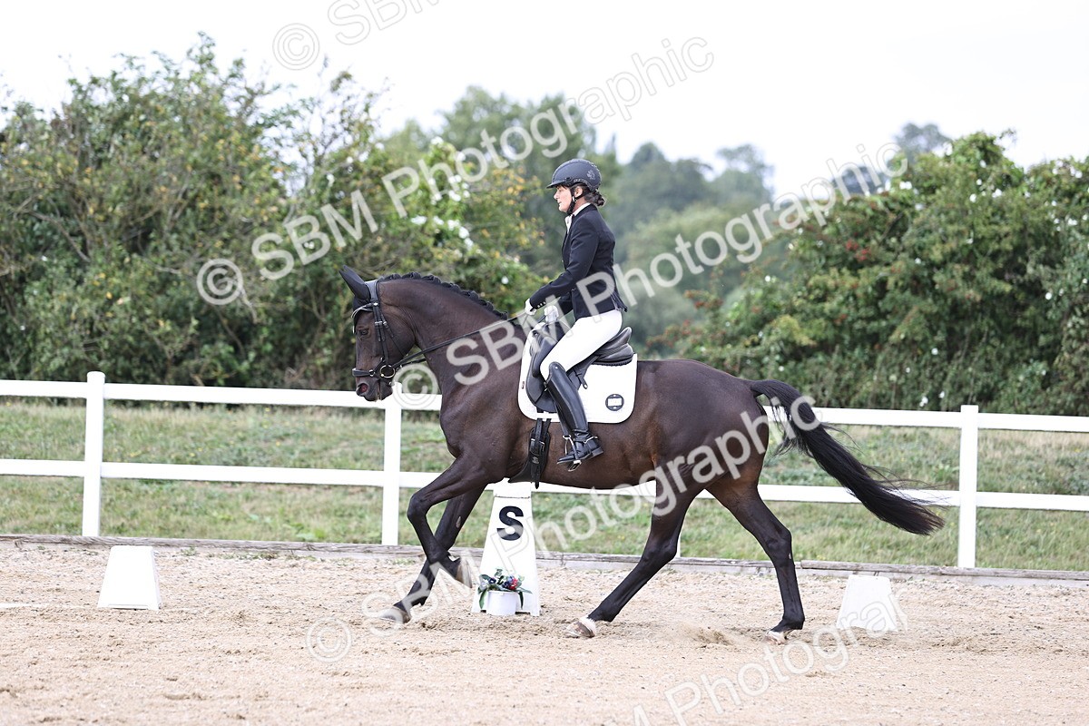 SBM_017947 - Class 14 - Novice 23 - 15.16-16.19