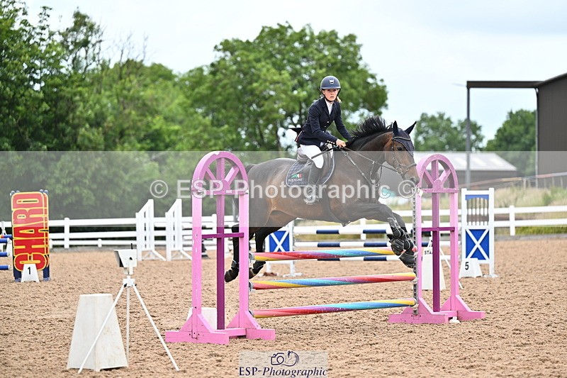 240703A-110636-00120 - Cls 02 Snr Disc & 1.00m Open