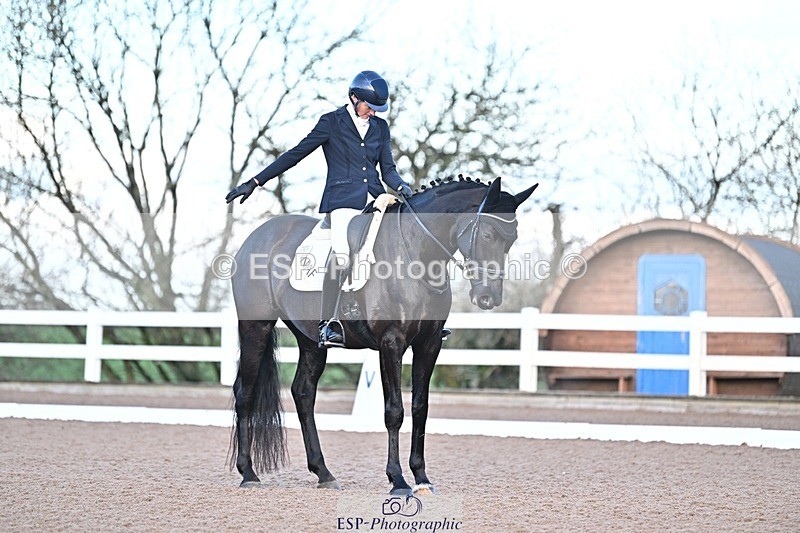 241214-091319-00904 - 151-Elder.Klatzko-Dynasty.Hit