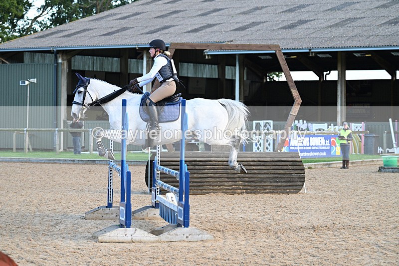 WJ7_6420 - Time 16:55 to 17:11