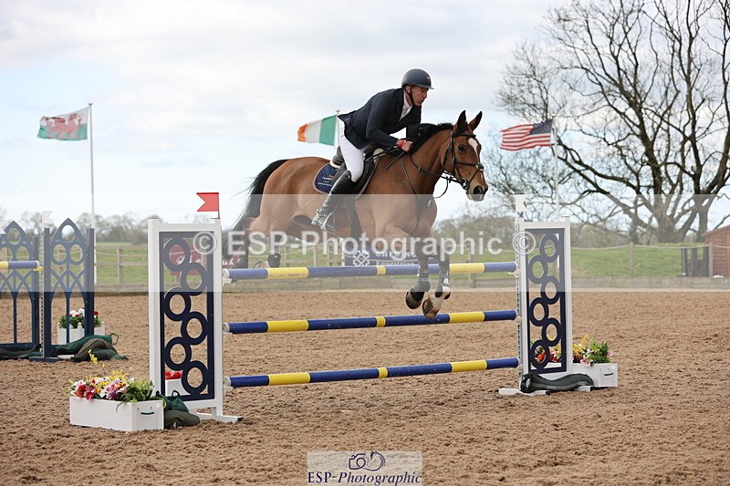 240419A-104440-06201 - Cls 2, 2 Star Small Tour 1.30m