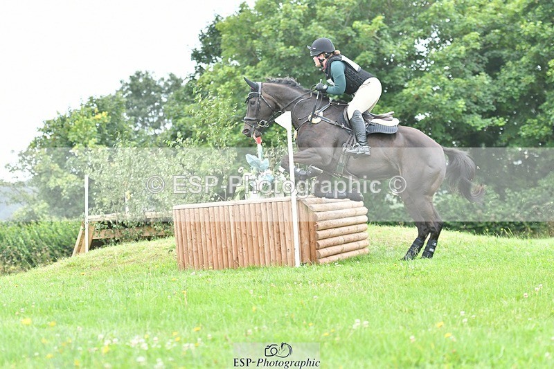 240803-120009-03432 - 018-Vikki_Maddox-GOGETTHAT