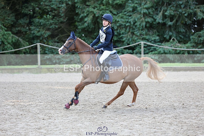 240823X-091155-14437 - 60cm R1 8.30 to 10.00