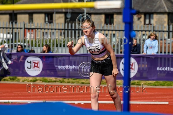 Age25SAT-915737 - Field Female Set Two