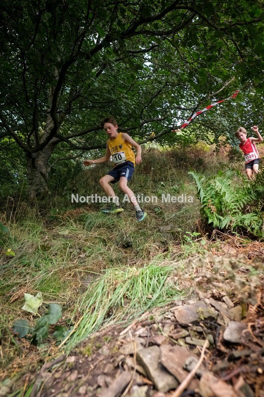 DSCF4857 - Reeth fell race age grades