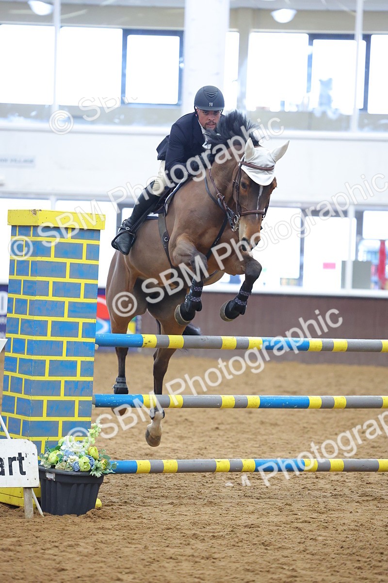 SBM_003066 - Class 8 - Senior Newcomers - 1.10m