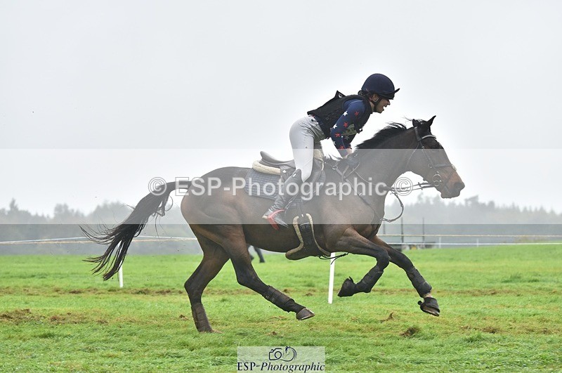 231021-105732-14434 - 670-SEEK.INDI-Maia.Ramasamy-SC+XC