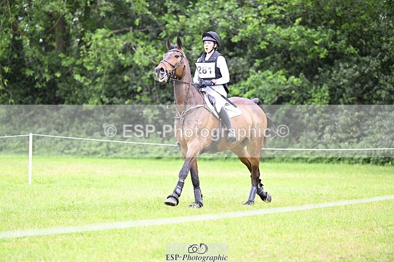 250524A-171349-14687 - C-281-Holly.Morris-NADIR.DE.LEAU