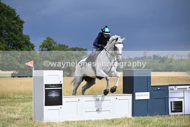 WJ6_2568 - Time at Jump 09:23 to 11:05