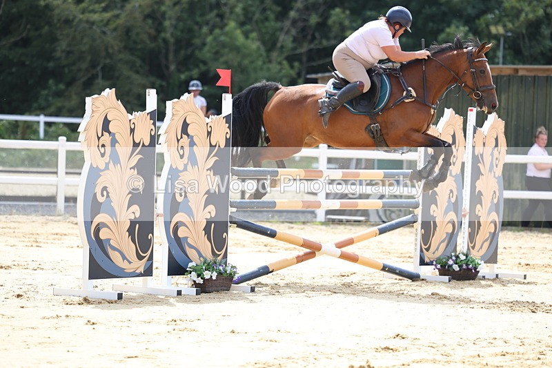 3E7A4152 - Class 7: Senior Newcomers/1.10m open