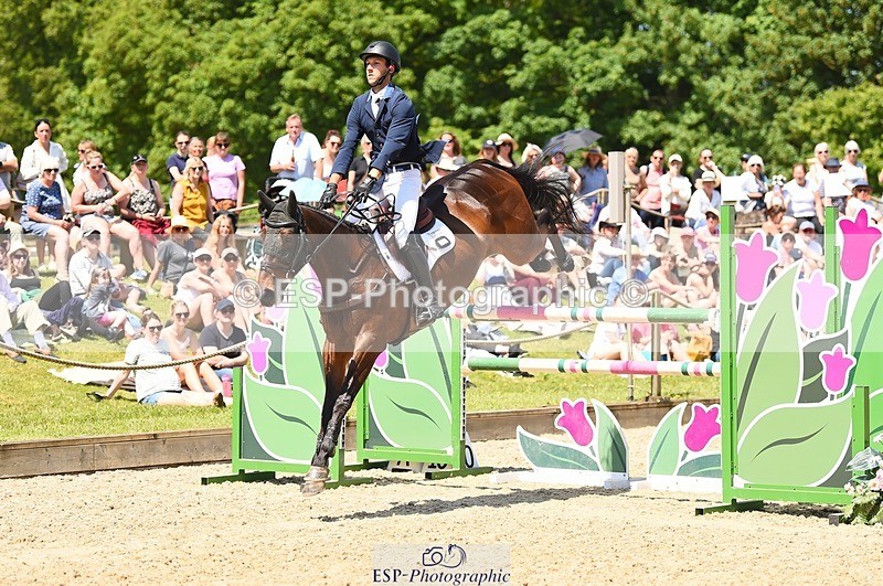 230527-130840-10675 - 405-MATTERHORN_RISING-Arthur_Duffort-SJ