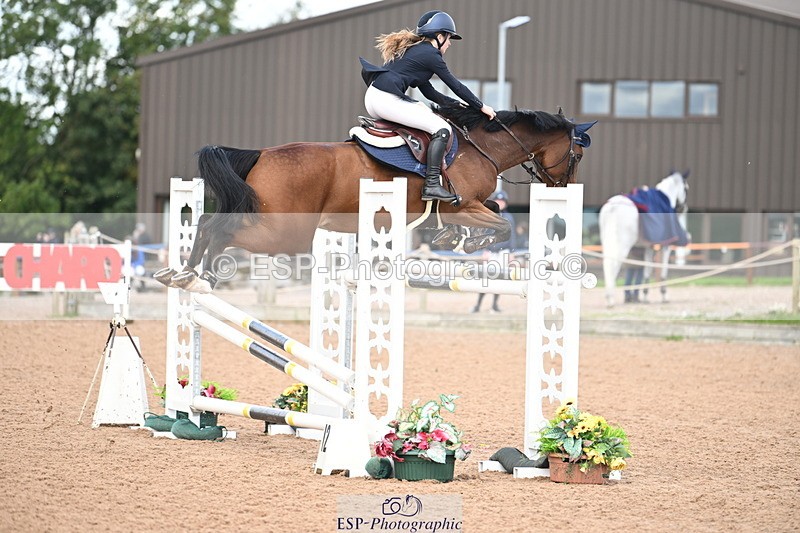 240912A-122317-01455 - Cls 3 Snr Foxhunter