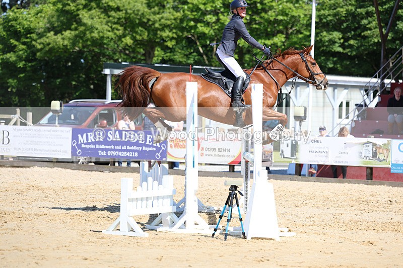 3E7A5336 - Class 4: Senior BN/90cm open