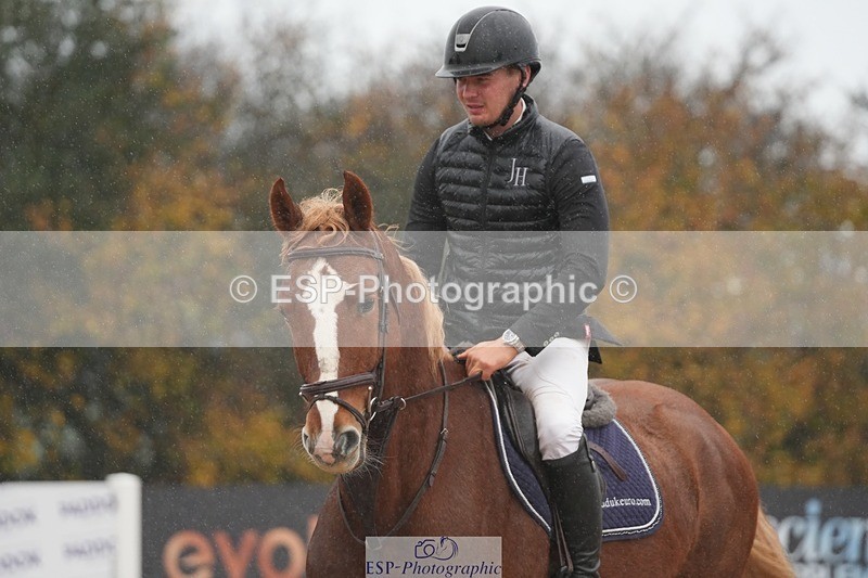 251107-105234-00204 - Cls 3 Discovery and 1m Open