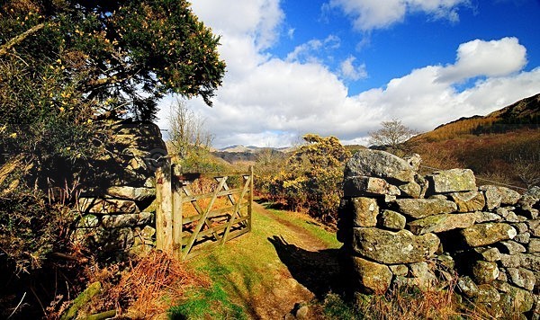 lll0019 - South Lakes