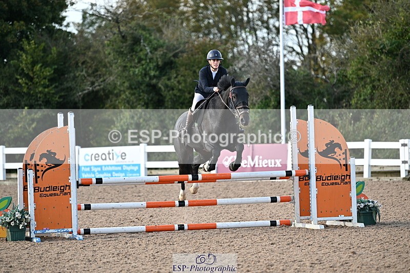241004A-105505-01433 - Fri 07 Snr Brit Nov & 90cm Open