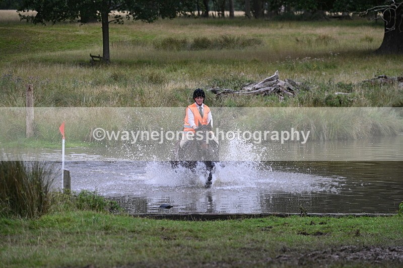 WJ7_5805 - Time at Water 14:54 to 15:14