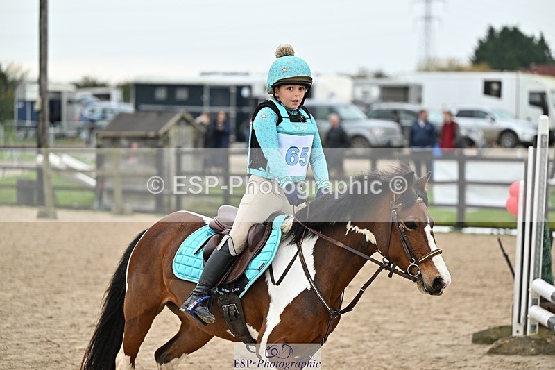 241110-140248-01018 - 60-65cm Arena Eventing