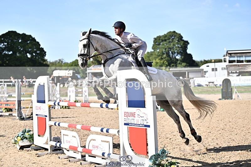 260906A-160625-04566 - Cls 24 Snr Foxhunter