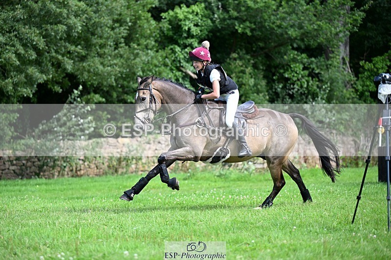 240803-151717-07794 - 227-Neve_Webber-MR_BUZZ